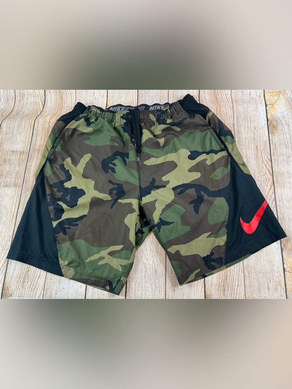 Mens Nike FB Dri Fit Camo Athletic Shorts Size XL